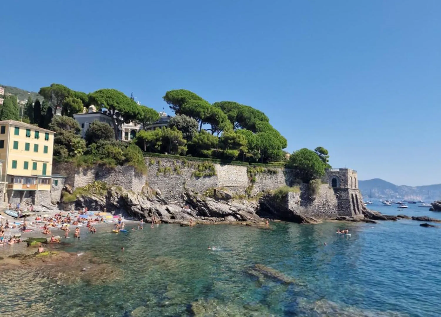 La Perla Bianca Apartment Genoa Italy
