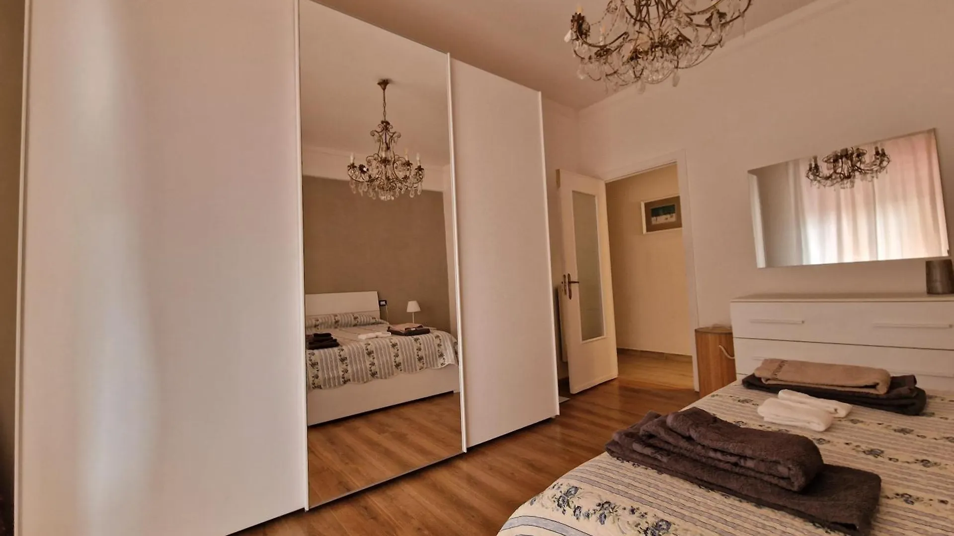La Perla Bianca Apartment Genoa