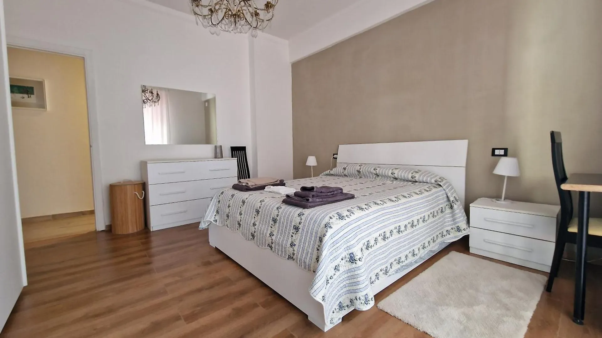 La Perla Bianca Apartment Genoa 0*,