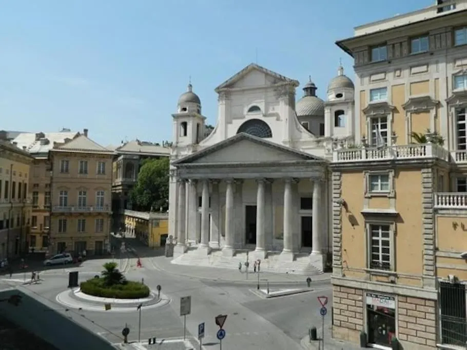 La Perla Bianca Apartment Genoa